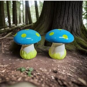 Vintage 70’s Mushroom Salt & Pepper Shakers By Our Own Import Japan
